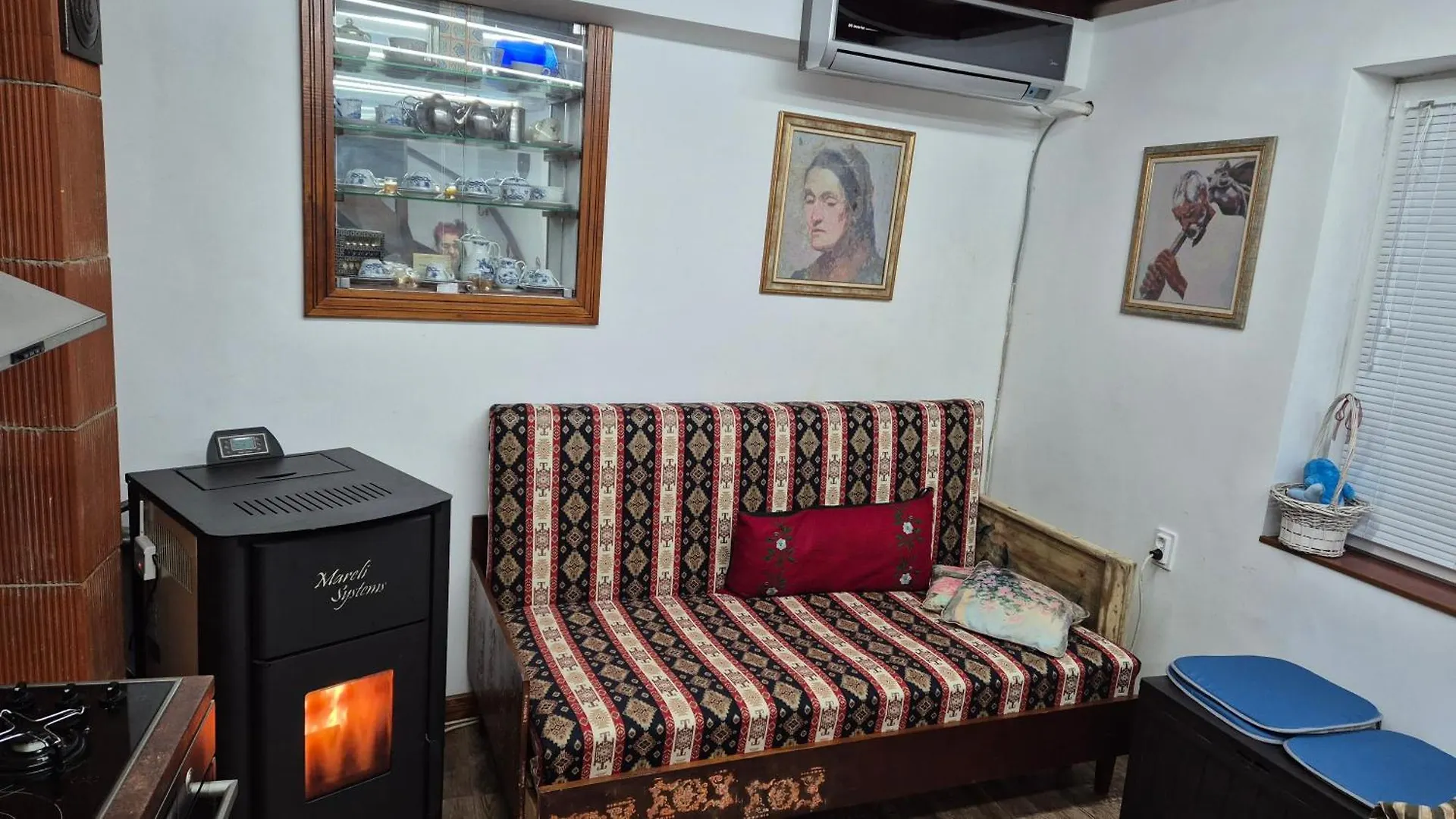 Апартаменты Modern And Old Lodge София Болгария